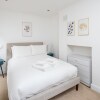 Отель Chic & Modern 2-bed Flat w/ Patio in Pimlico, Central London, фото 6