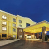 Отель La Quinta Inn&Suites by Wyndham Sevierville/Kodak, фото 1