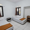 Отель EXPRESS O 92035 Rumah Singgah 8b Syariah, фото 2