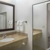 Отель SpringHill Suites Napa Valley, фото 35