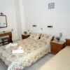 Отель George Deluxe Apartments, фото 4