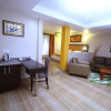 Отель La Cour Hotels and Apartments Cooper, фото 7