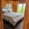 Отель Breathtaking Views Lodge 5 Bedroom Cabin by RedAwning, фото 10