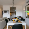 Отель ALTIDO Luxurious 3-bedroom Apt with Terrace in Intendente, фото 6