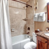 Отель K B M Resorts- Cbi-207 Upgraded 1bd, Wood Fireplace, Full Kitchen, Wifi, Walk to Slopes!, фото 6