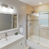 Отель New Listing! Updated W/ Caged Pool & Patio 4 Bedroom Home, фото 9