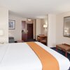 Отель Holiday Inn Express Hotel & Suites Cleveland - Richfield, an IHG Hotel, фото 10