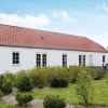 Отель 10 Person Holiday Home in Blavand, фото 1
