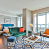 Отель Liberty Village Condo w Parking, фото 29
