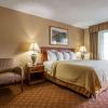 Отель Quality Inn & Suites Hanes Mall, фото 7