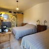 Отель Domaine les Bayles - Chambres d'hôtes, фото 3
