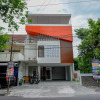 Отель RedDoorz near Sleman City Hall 2, фото 30