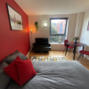 Отель Modern 1BR City Centre Apartment, фото 4