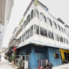 Отель SPOT ON 91792 Solo Baru 2 Homestay Syariah, фото 1