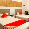Отель OYO YaShe Hotel, фото 3