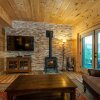 Отель Mountain-view Retreat W/ Hot Tub & Firepit 4 Bedroom Cabin в Друид-Хиллсе