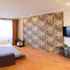 Отель Luxury 3 Rooms Apartments in Center by Green House, фото 9