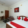 Отель Oyo 14674 Hotel Raj Mahal Inn, фото 12