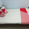 Отель OYO 90863 Omah Kost Syariah, фото 1
