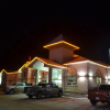 Отель Aurora Park Inn & Suites, фото 6