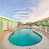 Отель Peaceful Condo in Gulf Shores With Outdoor Pool, фото 25