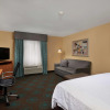 Отель Hampton Inn & Suites Canton, фото 4