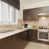 Отель Mythicals Ground floor with garden 2 bed apartment, фото 4