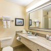 Отель Comfort Suites Concord Mills, фото 35