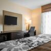 Отель Sleep Inn & Suites Marshall - University Area, фото 4
