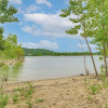 Отель Cabin on Table Rock Lake w/ Hot Tub & Fire Pit!, фото 15