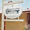 Отель Queen's Cottage Bed and Breakfast Barossa Valley, фото 1