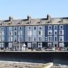 Отель Lan Y Môr 4 Aberystwyth, фото 1