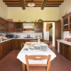 Отель Villa Fratta, sleeps 14 villa with private pool, AC and Wi-Fi close to Cortona-Villa Fratta, фото 35