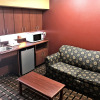 Отель HomeTown Inn & Suites, фото 22
