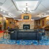 Отель Econo Lodge Inn & Suites University, фото 15