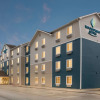 Отель WoodSpring Suites Conroe, фото 1