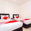 Отель New Star Hotel by OYO Rooms, фото 3