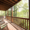 Отель The Bear Essentials 3 Bedrooms 3 Bathrooms Cabin, фото 7