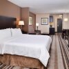 Отель Holiday Inn Express Hotel & Suites Emporia Northwest, an IHG Hotel, фото 21