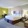 Отель Holiday Inn Express & Suites Phoenix - Tempe, an IHG Hotel, фото 38