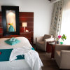 Отель Van der Valk Plaza Beach & Dive Resort Bonaire в Кралендейке