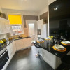 Отель Blackpool Abode - Buttercup Suite, фото 6