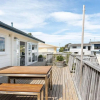 Отель Emily's Beach House - Kaiteriteri Holiday Home, фото 7
