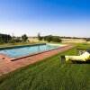 Отель Comfortable Holiday Home in Catalonia with Swimming Pool, фото 2