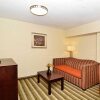Отель Quality Inn & Suites New York Avenue, фото 4
