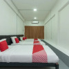 Отель OYO 43993 Madsuite, фото 20