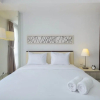 Отель Luxury Studio Room at Azalea Suites Apartment, фото 17