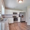 Отель Cozy and Contemporary Villa 1 Mile From GSU, фото 10