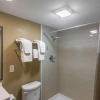 Отель LoneStar Inn & Suites, фото 8