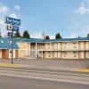 Отель Travelodge by Wyndham Quesnel, фото 7